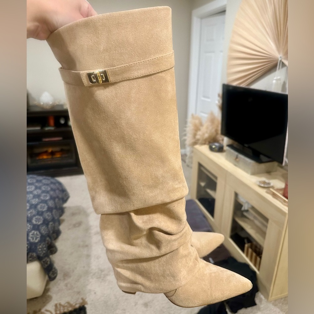 ÈDYISA Tan Suede Knee-High Boots
